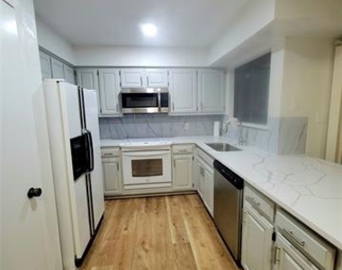 205 Mccarley Place - Photo Thumbnail 25