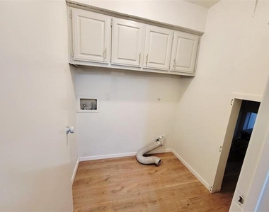 205 Mccarley Place - Photo Thumbnail 18