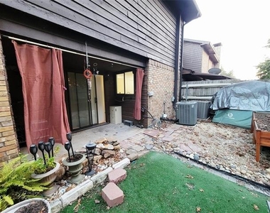 205 Mccarley Place - Photo Thumbnail 20