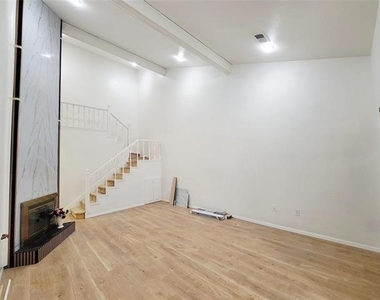 205 Mccarley Place - Photo Thumbnail 2