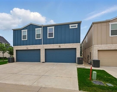 7640 Resting Mews - Photo Thumbnail 17