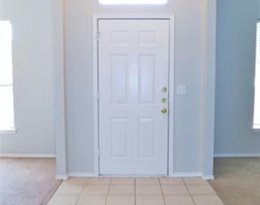 3721 Calvert Lane - Photo Thumbnail 2