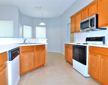 3721 Calvert Lane - Photo Thumbnail 10