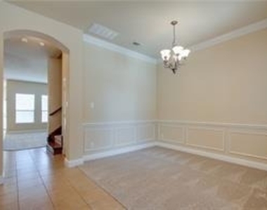4679 Edith Street - Photo Thumbnail 8