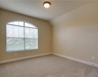 4679 Edith Street - Photo Thumbnail 26