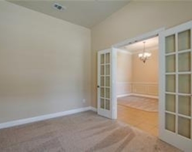 4679 Edith Street - Photo Thumbnail 7