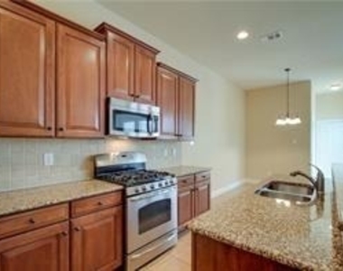 4679 Edith Street - Photo Thumbnail 16