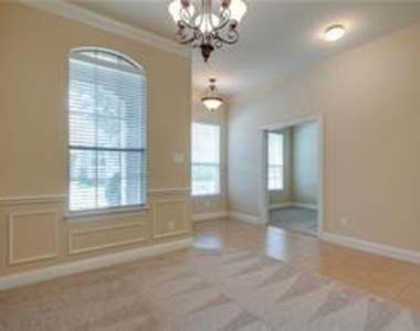 4679 Edith Street - Photo Thumbnail 9