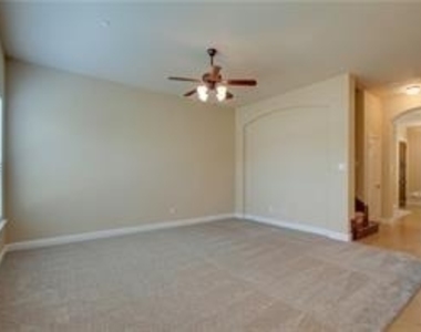 4679 Edith Street - Photo Thumbnail 12