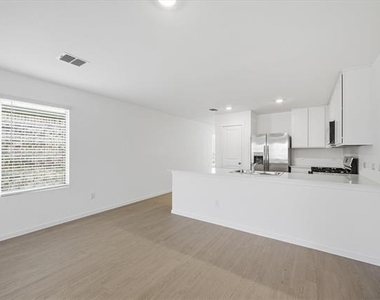 1625 Elliott Road - Photo Thumbnail 4