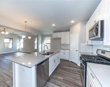 3712 Holley Ridge Way - Photo Thumbnail 1