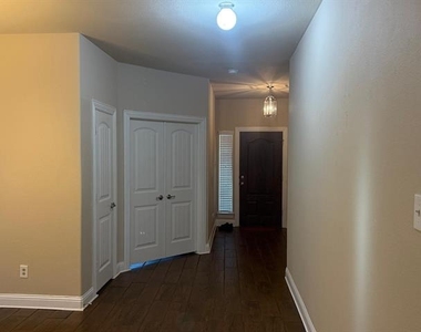 15917 Langsdale Street - Photo Thumbnail 3