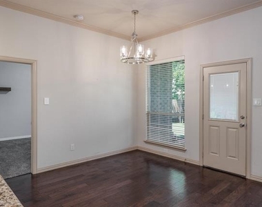 11116 Davis Mountain Road - Photo Thumbnail 6