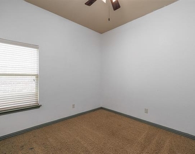 11116 Davis Mountain Road - Photo Thumbnail 9