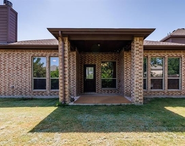 11116 Davis Mountain Road - Photo Thumbnail 1