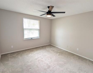1112 Ann Drive - Photo Thumbnail 17