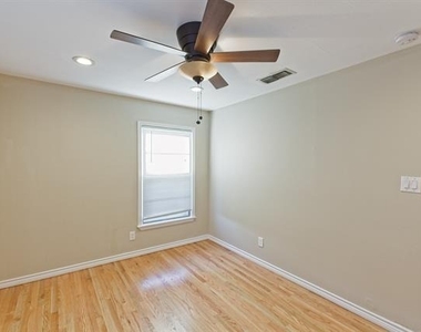 802 22nd Street - Photo Thumbnail 28