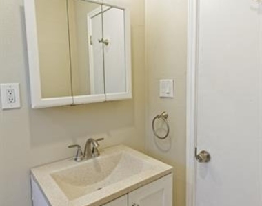 802 22nd Street - Photo Thumbnail 31