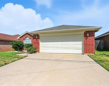1455 Morrison Drive - Photo Thumbnail 17