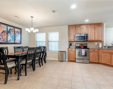 1173 Landon Lane - Photo Thumbnail 13