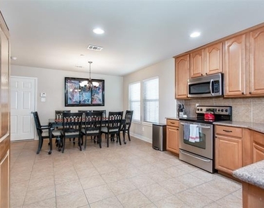 1173 Landon Lane - Photo Thumbnail 11