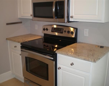 10119 Regal Park Lane - Photo Thumbnail 8