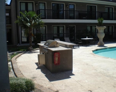 10119 Regal Park Lane - Photo Thumbnail 4