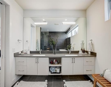 3312 Walchard Court - Photo Thumbnail 20