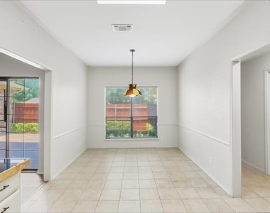 5407 Ledgestone Drive - Photo Thumbnail 6