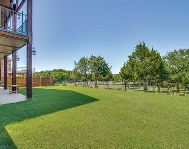 4323 Kettering Drive - Photo Thumbnail 22