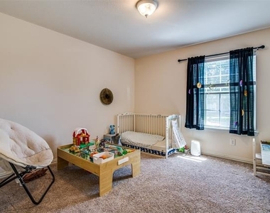 4323 Kettering Drive - Photo Thumbnail 18