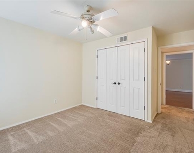 5907 E University Boulevard - Photo Thumbnail 12
