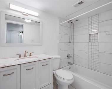 5907 E University Boulevard - Photo Thumbnail 14