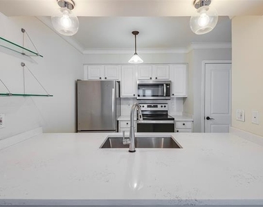 5907 E University Boulevard - Photo Thumbnail 6