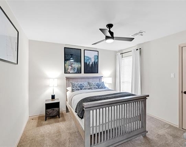 5202 Heatherdale Drive - Photo Thumbnail 15