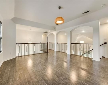 2992 Brianna Drive - Photo Thumbnail 13