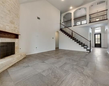 2992 Brianna Drive - Photo Thumbnail 3