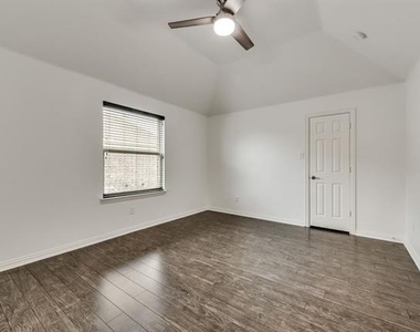 2992 Brianna Drive - Photo Thumbnail 8