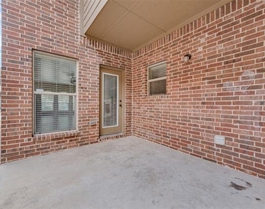 4281 Comanche Drive - Photo Thumbnail 15