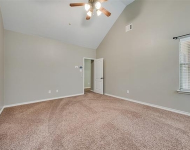 4281 Comanche Drive - Photo Thumbnail 5
