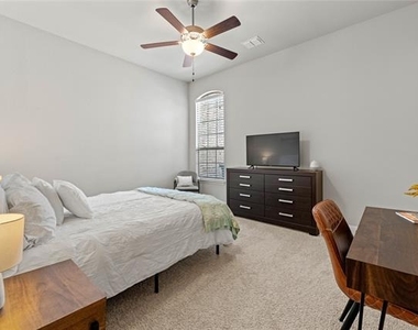 4611 Acacia Parkway - Photo Thumbnail 35