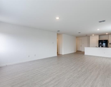 9104 Grackle Place - Photo Thumbnail 5