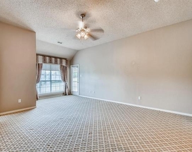 5930 River Bend Drive - Photo Thumbnail 19