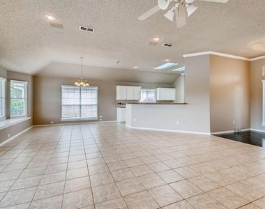 5930 River Bend Drive - Photo Thumbnail 6