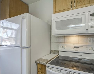 1204 King Drive - Photo Thumbnail 13