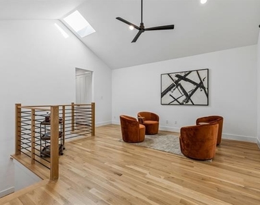 3959 Bowie Lane - Photo Thumbnail 7