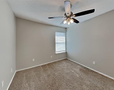 5611 Northstar Lane - Photo Thumbnail 15