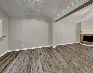 5611 Northstar Lane - Photo Thumbnail 7