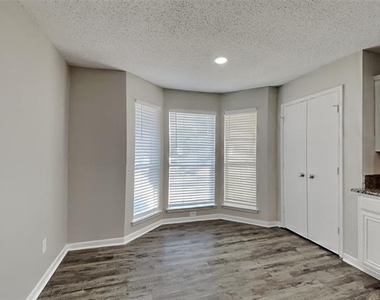 5611 Northstar Lane - Photo Thumbnail 5