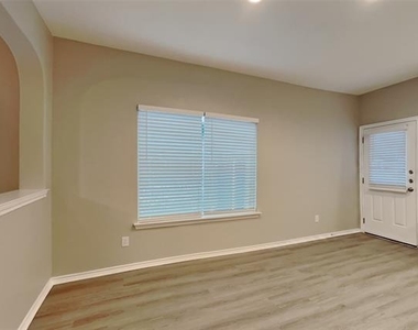 1225 Goodland Terrace - Photo Thumbnail 3